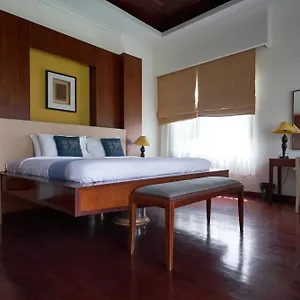  Villa The Beverly Hills Bali